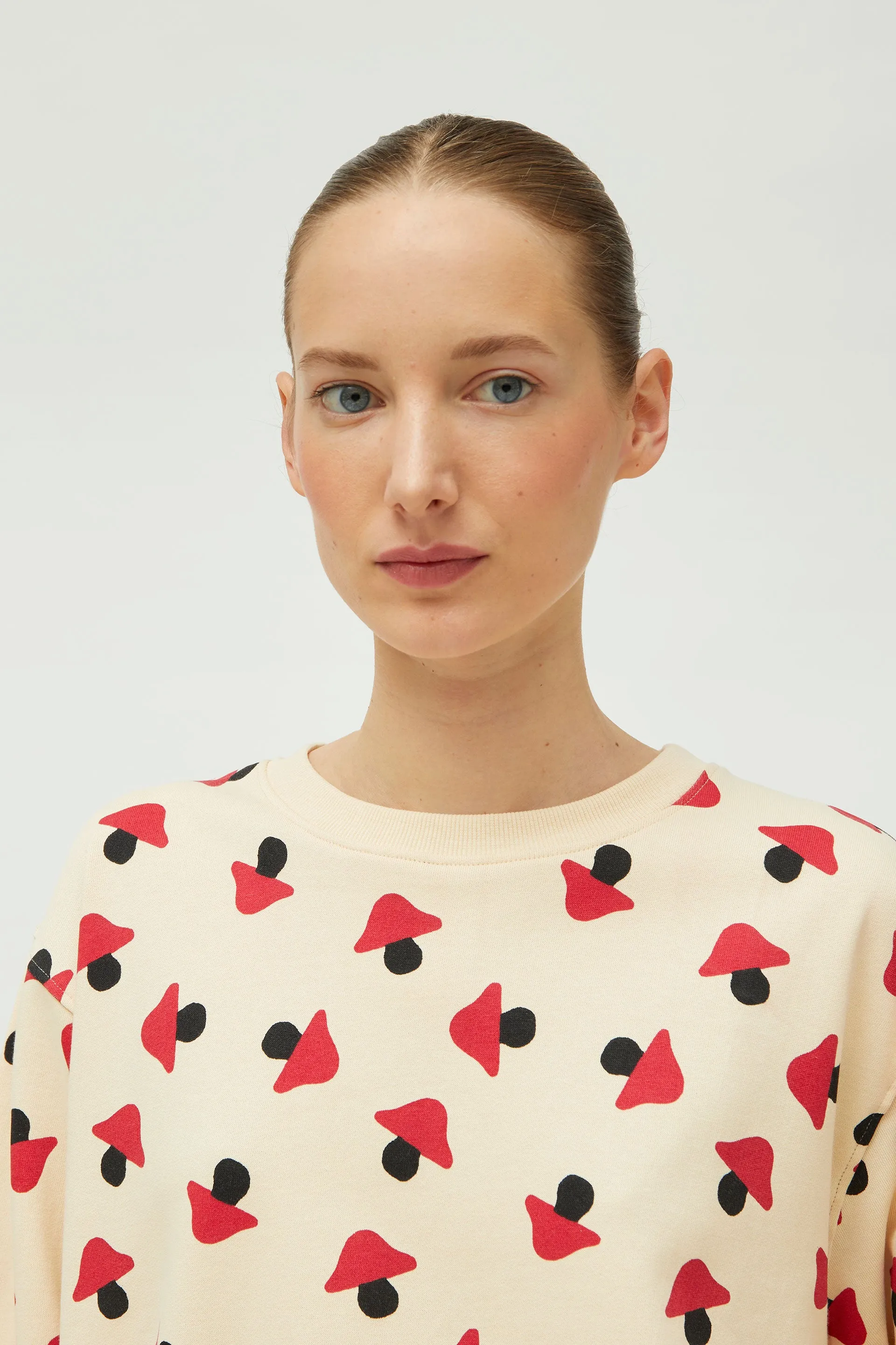 Compañia Fantastica - Cream Mushroom Print Sweater