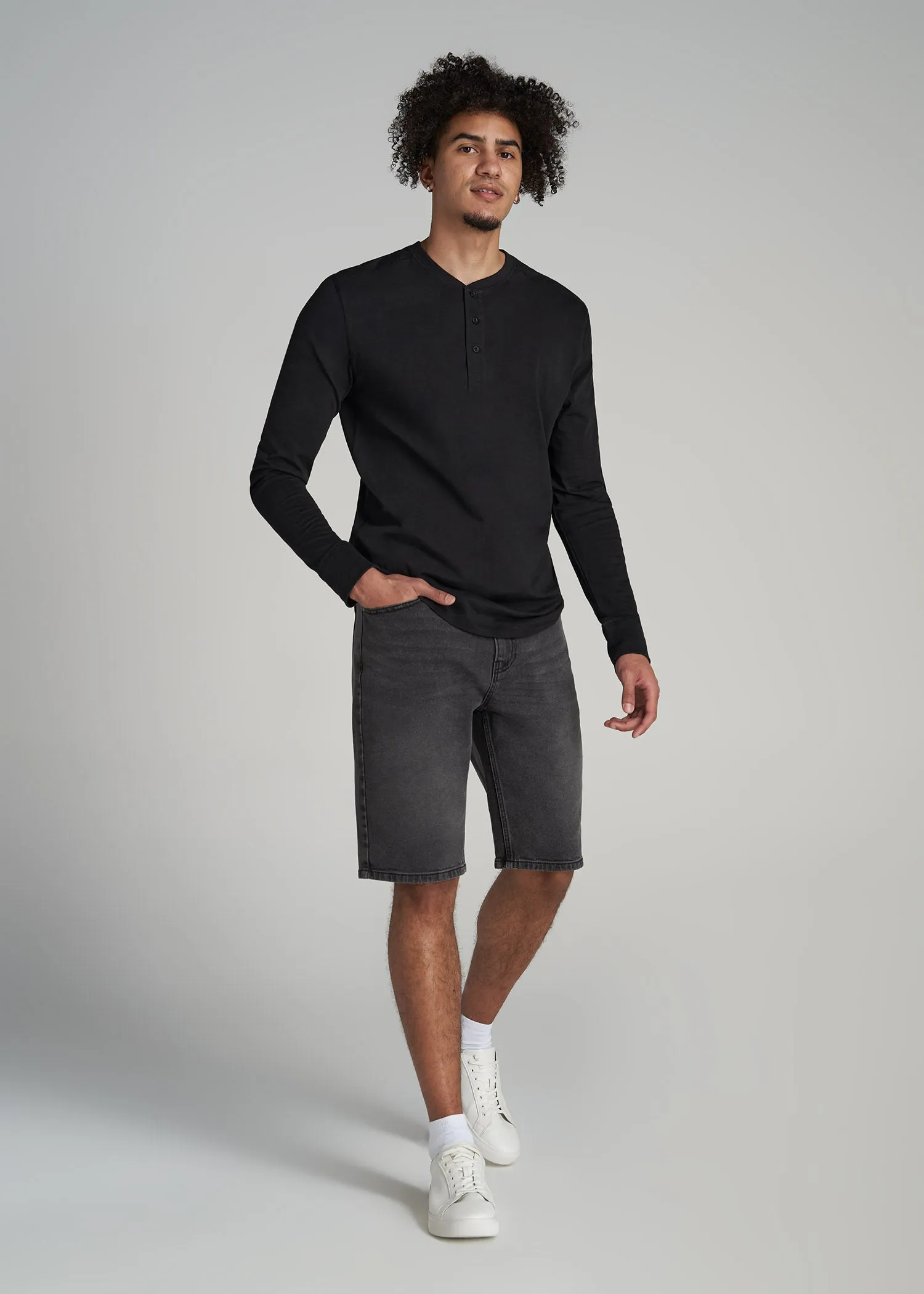Men's Tall Three Button Long Sleeve Slub Henley in Black